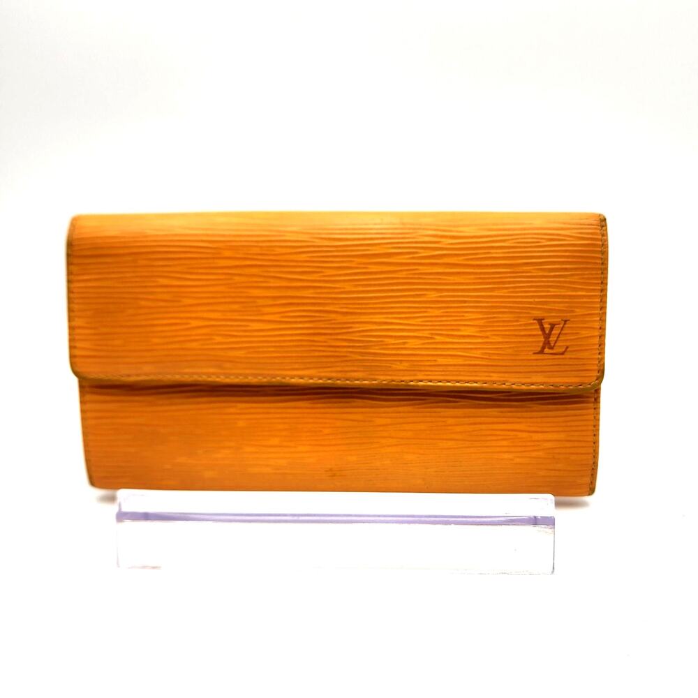LOUIS VUITTON TASSIL YELLOW EPI LEATHER BRAZZA WALLET